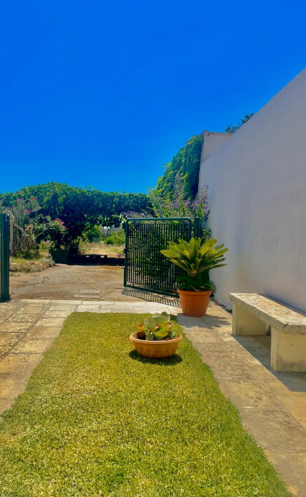 La Rondine Bed And Breakfast Uggiano La Chiesa Exterior foto